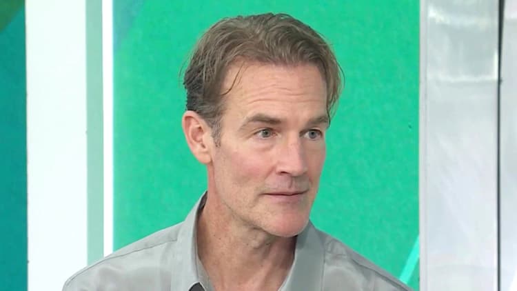 James Van Der Beek 